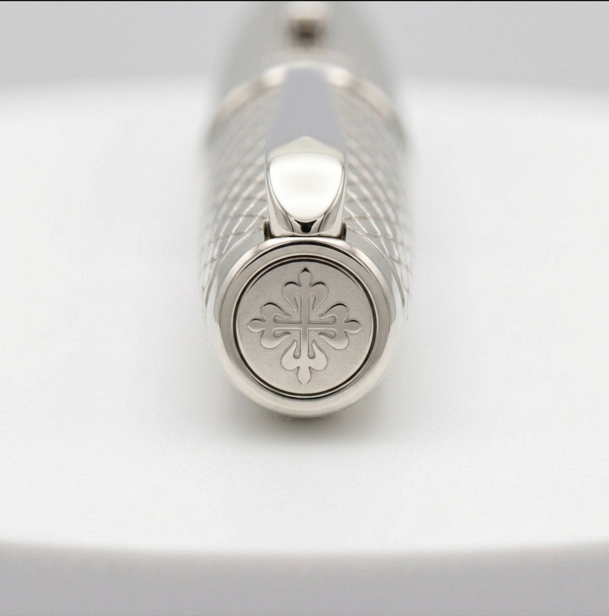 Пишущий Инструмент, ручка Patek Philippe x Caran d'Ache Calatrava Palladium Ballpoint Pen